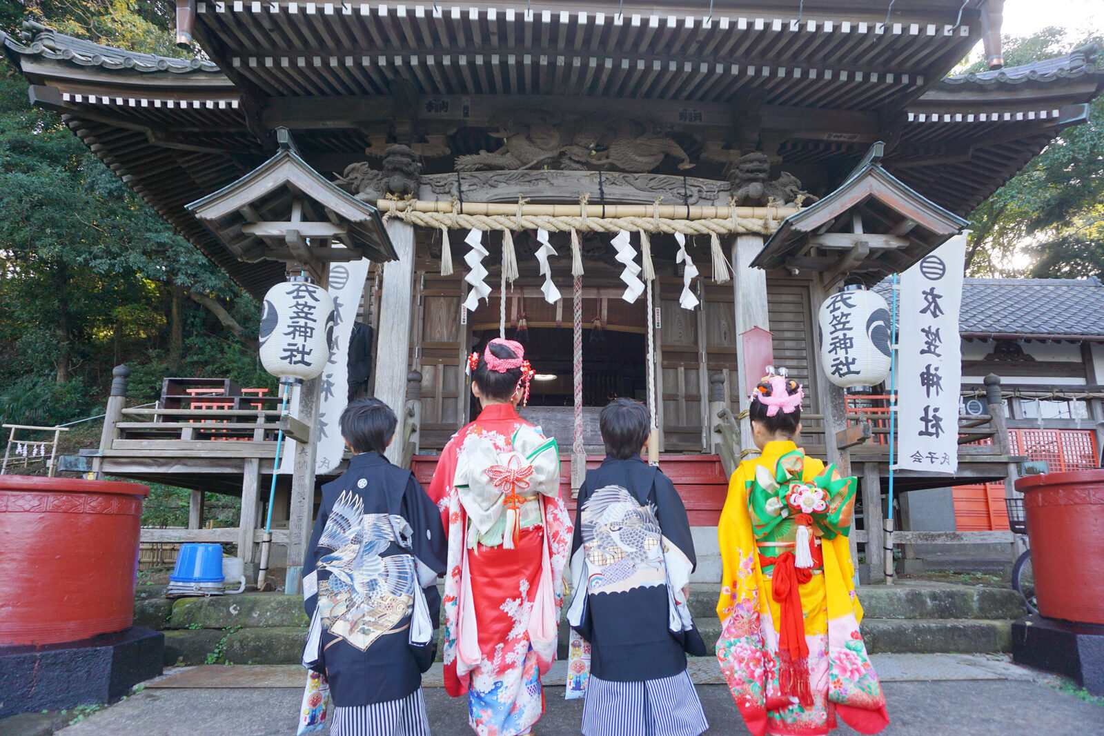 神社へお出かけ